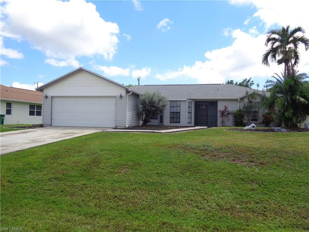 2122 NE 4th ST, Cape Coral, FL 33909