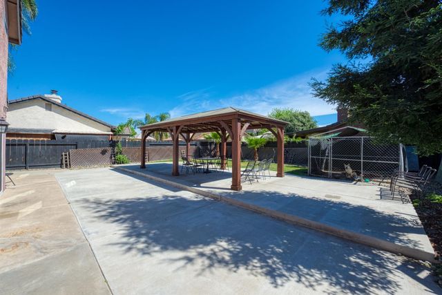 5216 Pasatiempo Dr, Salida, CA 95368