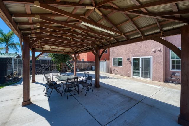 5216 Pasatiempo Dr, Salida, CA 95368