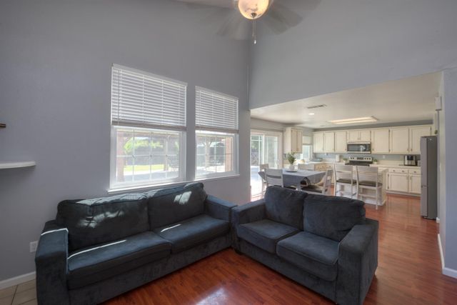 5216 Pasatiempo Dr, Salida, CA 95368