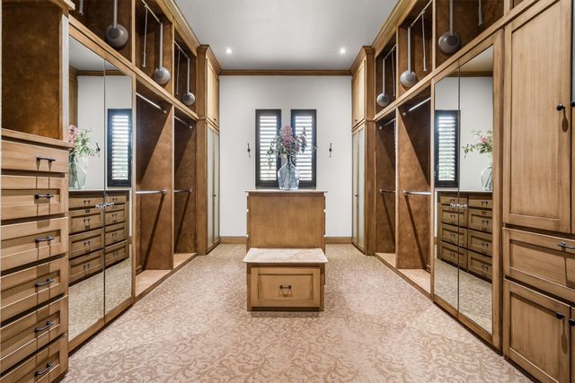 9 Victory Lane, Double Oak, TX 75077