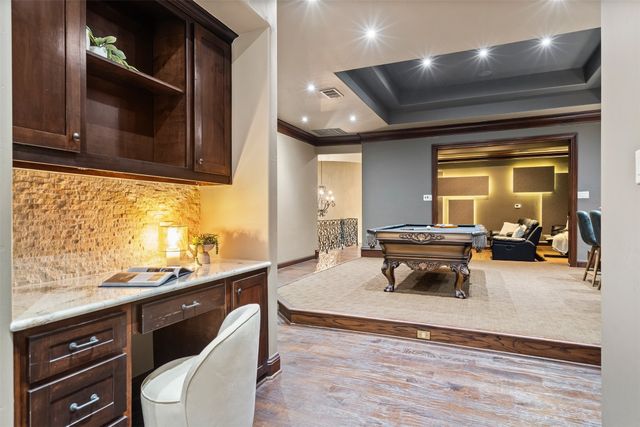 9 Victory Lane, Double Oak, TX 75077