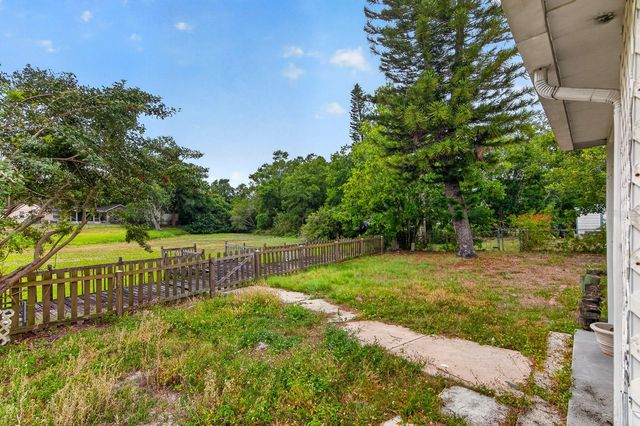 6802 LASSEN AVENUE, New Port Richey, FL 34655