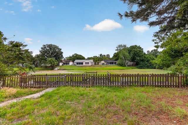 6802 LASSEN AVENUE, New Port Richey, FL 34655