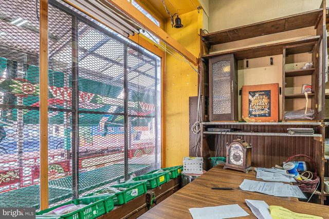 949 S 9TH ST, Philadelphia, PA 19147