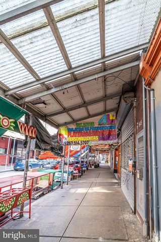 949 S 9TH ST, Philadelphia, PA 19147