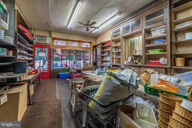 949 S 9TH ST, Philadelphia, PA 19147