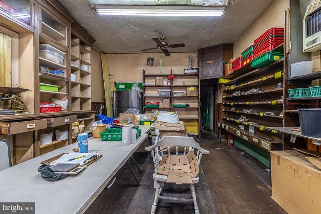 949 S 9TH ST, Philadelphia, PA 19147