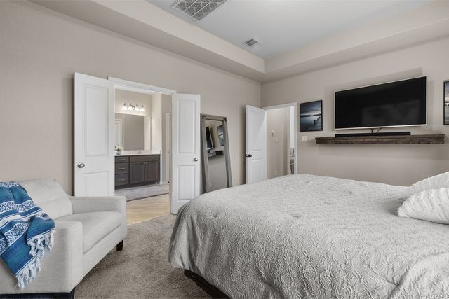 2059 Easton Dr, San Antonio, TX 78253