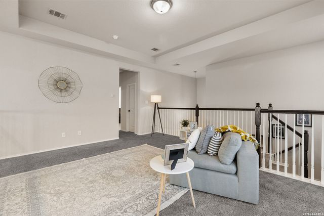 2059 Easton Dr, San Antonio, TX 78253