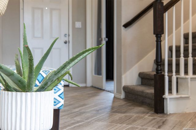 2059 Easton Dr, San Antonio, TX 78253