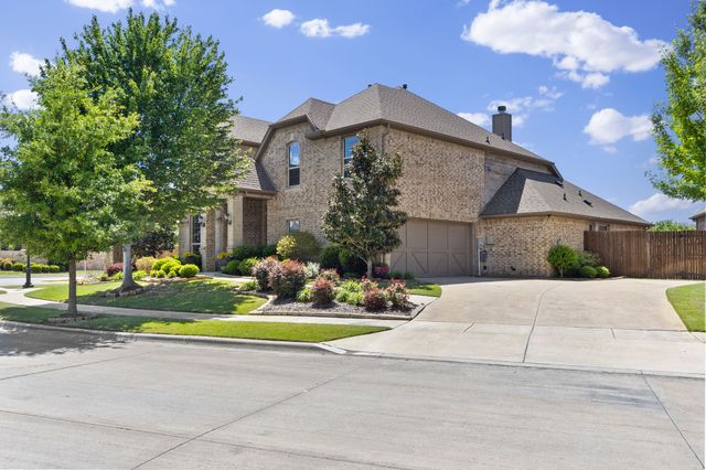 5901 Richmond Drive, North Richland Hills, TX 76180