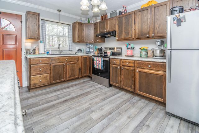 1104 Short Hollow Road, Beattyville, KY 41311