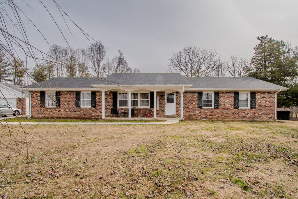 1104 Short Hollow Road, Beattyville, KY 41311