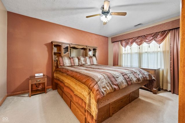 823 Jordan Drive, Greenwood, IN 46143