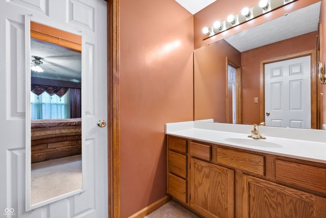 823 Jordan Drive, Greenwood, IN 46143