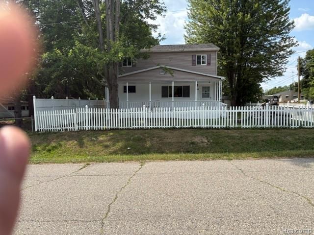 1297 Maxson Street, Flint, MI 48504