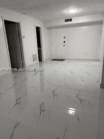 4719 NW 7th St 307-11, Miami, FL 33126