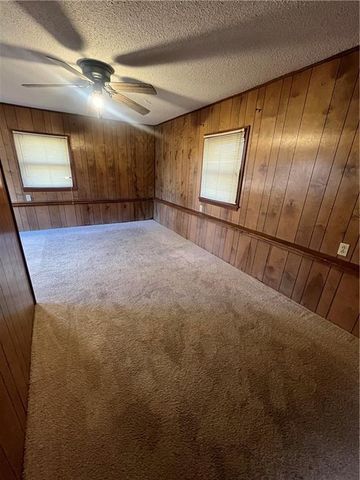 711 Shotwell Street, Warrensburg, MO 64093