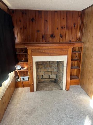 711 Shotwell Street, Warrensburg, MO 64093