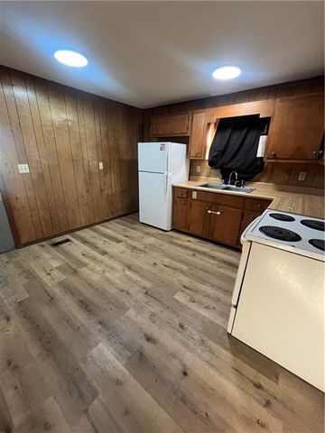 711 Shotwell Street, Warrensburg, MO 64093