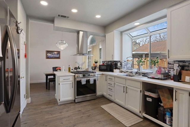 4913 Innisbrook Dr, Stockton, CA 95219