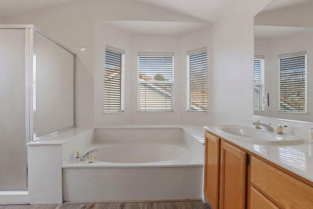 4913 Innisbrook Dr, Stockton, CA 95219