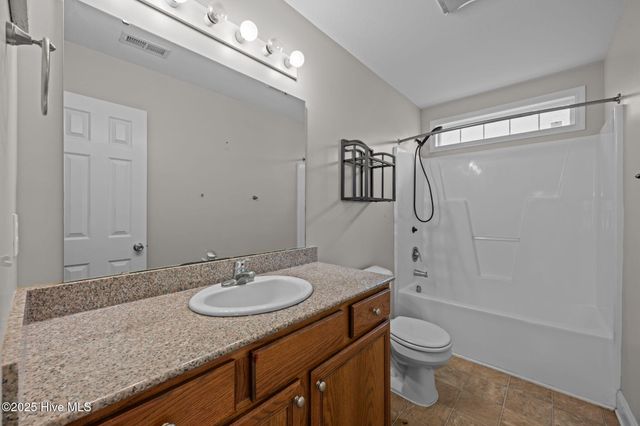 110 Westwood Court, New Bern, NC 28562