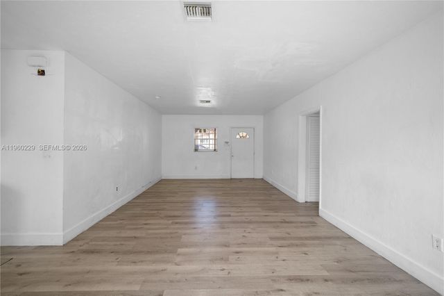 1780 NE 146th St, Miami, FL 33181