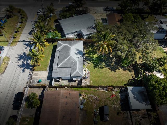 1780 NE 146th St, Miami, FL 33181