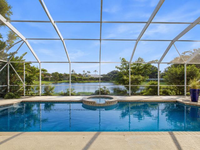 7209 Serrano Terrace, Delray Beach, FL 33446