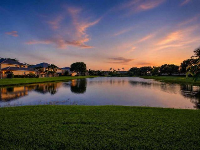 7209 Serrano Terrace, Delray Beach, FL 33446
