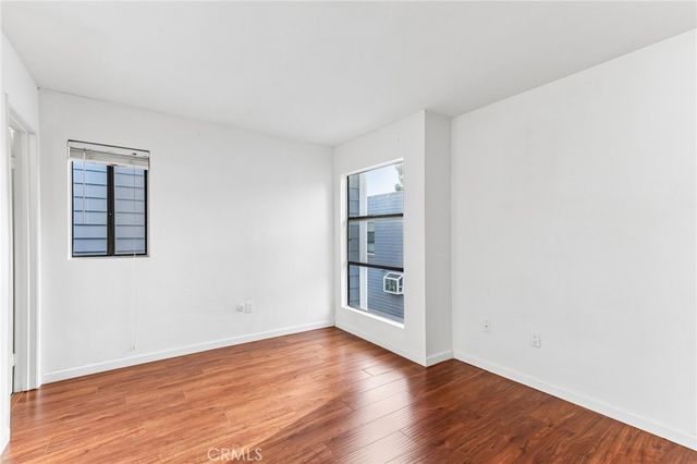 15113 Saticoy Street 25, Van Nuys, CA 91405