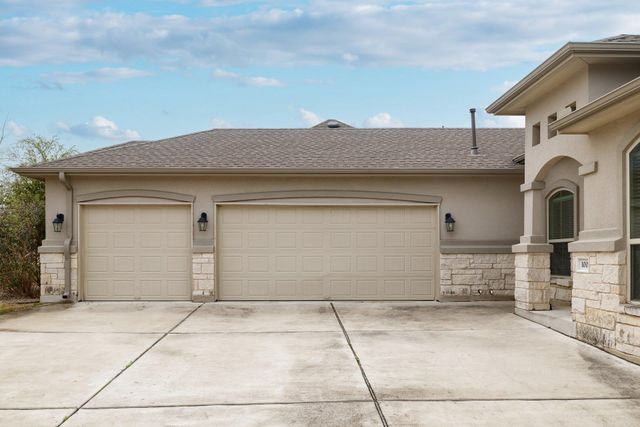 100 Kirkhill CV, Hutto, TX 78634
