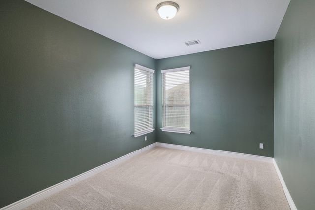 100 Kirkhill CV, Hutto, TX 78634