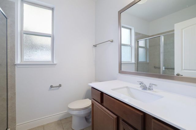 100 Kirkhill CV, Hutto, TX 78634