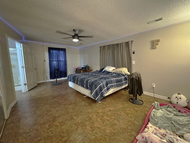 108 Martin Dr W, Wynne, AR 72396