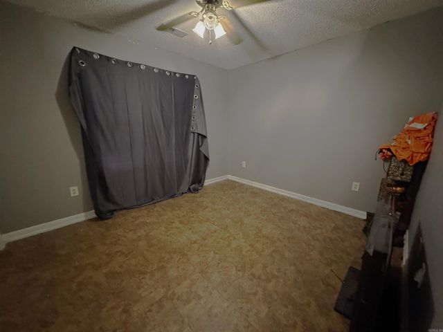 108 Martin Dr W, Wynne, AR 72396