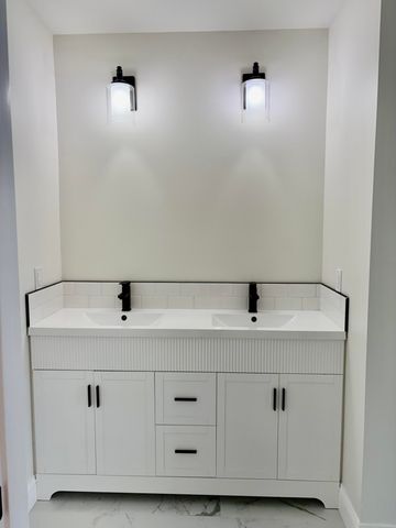 3020 Locust Blossom Cove, Lexington, KY 40511