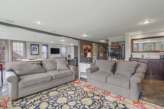 237 Halberton Dr, Franklin, TN 37069