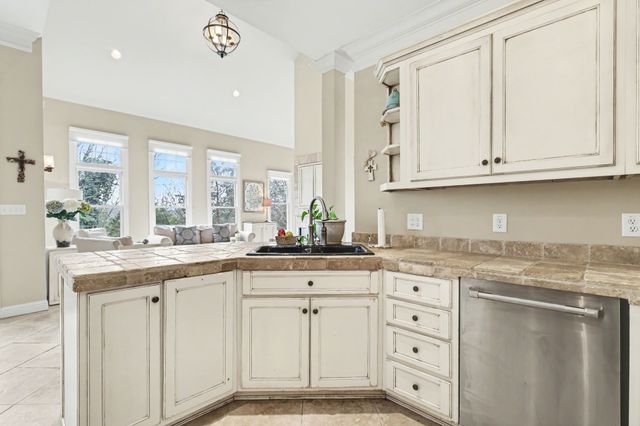 237 Halberton Dr, Franklin, TN 37069