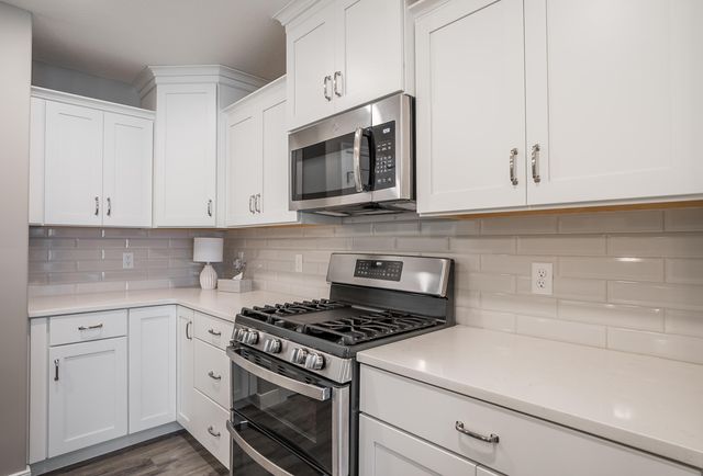 607 W Bentley Circle 607 W Bentley Circle, Troy, OH 45373