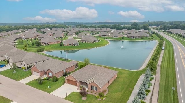 607 W Bentley Circle 607 W Bentley Circle, Troy, OH 45373