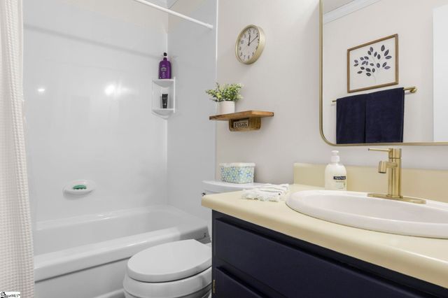 117 Wood Creek Road, Mauldin, SC 29662