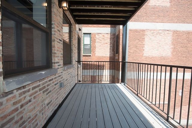 4117 S Michigan Avenue 2N, Chicago, IL 60653