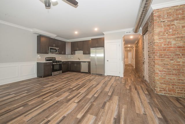 4117 S Michigan Avenue 2N, Chicago, IL 60653