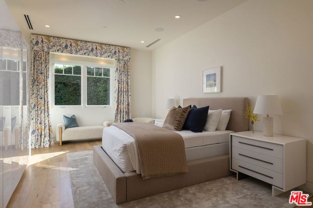 1722 San Remo Drive, Pacific Palisades, CA 90272