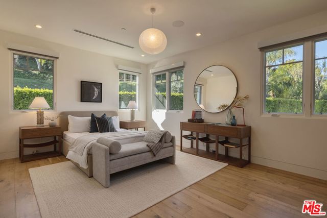1722 San Remo Drive, Pacific Palisades, CA 90272