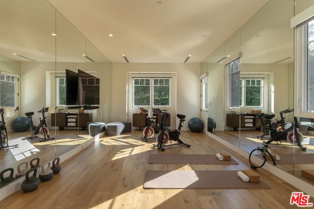 1722 San Remo Drive, Pacific Palisades, CA 90272