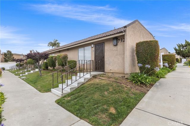 732 W Lambert 34, La Habra, CA 90631